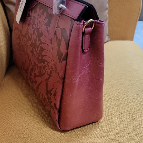 NWT Mellow World Salome Maroon 3D Embossed Gloral Satchel With Crossbody Strap - Picture 5 of 8